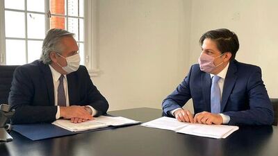 Fernández se reunió con Trotta para analizar la "presencialidad administrada" en los colegios