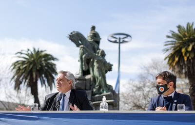 Detienen a pensionada: tenía un cuchillo en plena visita de Alberto F. y Kicillof