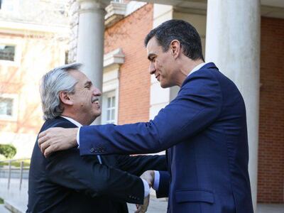 Tras la llegada de 400 mil dosis: Alberto Fernández y Pedro Sánchez destacaron la "hermandad" de Argentina y España