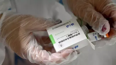 Buscan avanzar con la producción local de la vacuna Sinopharm