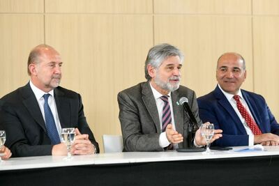 La UNLP recibió 1 millón de dólares para la compra de equipamento