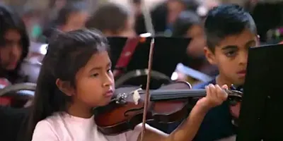 JORNADA DE PERIODISMO, LITERATURA Y MÚSICA EN EL CÍRCULO DE PERIODISTAS
