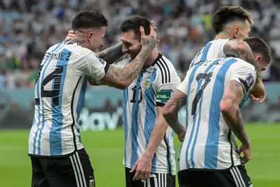 Enzo Fernández contó el secreto con Messi antes de su golazo a México en el Mundial