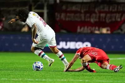Conmebol sancionó con tres partidos a Marcelo tras grave lesión de argentino Sánchez