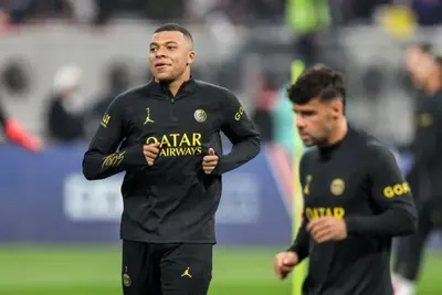 La dura decisión que tomó el PSG con Mbappé