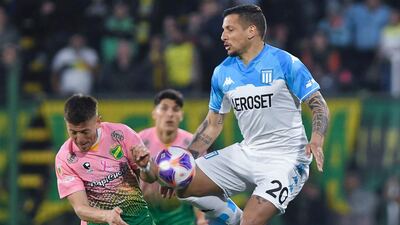 Racing visita a Defensa en busca de un triunfo para seguir en zona clasificatoria