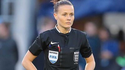 Una mujer árbitro dirigirá en la Premier League por primera vez en la historia