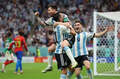 Con Messi a la cabeza y varias sorpresas, Scaloni presentó la lista de convocados