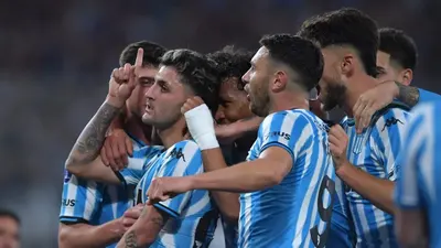 Copa Sudamericana: Racing venció a Paranaense y está en semifinales de un torneo internacional tras 27 años