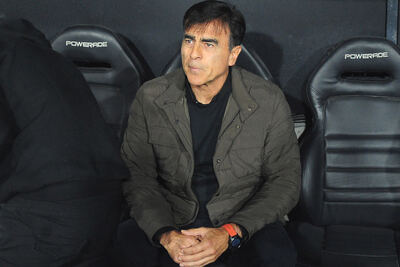 Gustavo Quinteros se fue de Vélez