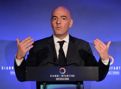 Gianni Infantino repudió la violencia en Avellaneda y pidió sanciones ejemplares