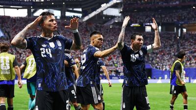 Argentina le dio vuelta el partido a Inglaterra: ganó 2-1 y jugará la final del Mundial ante España