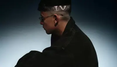 Trueno revive el espíritu "turro" para anunciar su álbum más íntimo