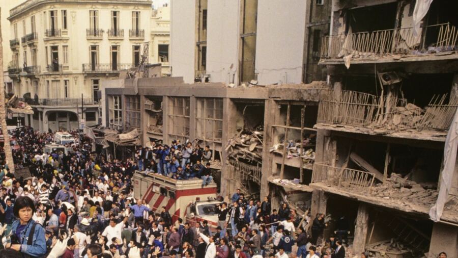 "Conectados contra la impunidad": De manera virtual, hoy a las 9:53, se realiza el Acto Central a 27 años del atentado contra la AMIA