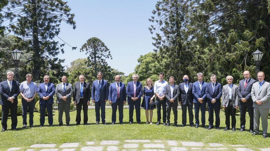 Con el eje puesto en el federalismo, se lanzó la "Liga de Gobernadores"