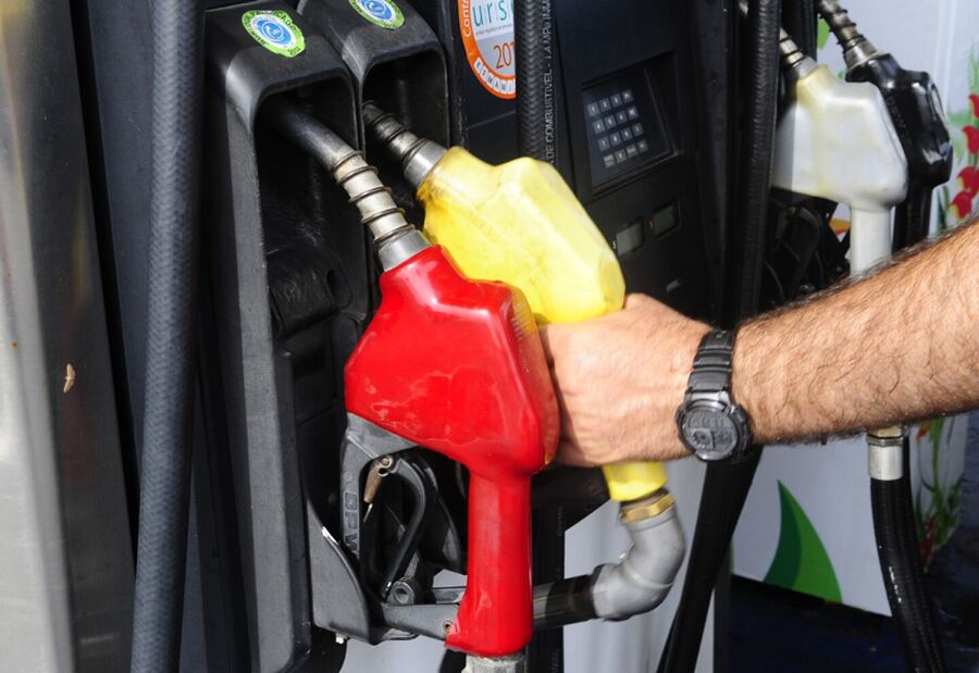 Se viene un nuevo aumento de combustibles
