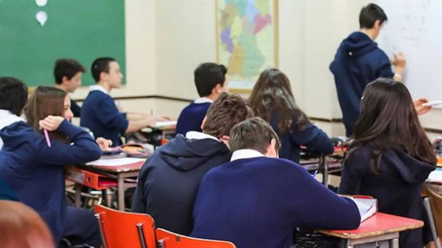 El Gobierno prorrogó los vouchers educativos para colegios privados