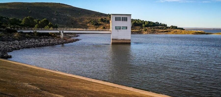 Bahía Blanca: Las cianobacterias cayeron más del 90% en Paso de las Piedras