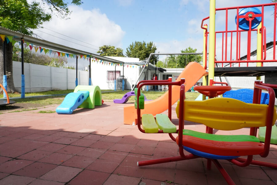 La Plata: El Municipio y Provincia pusieron en valor un jardín de infantes de Ringuelet