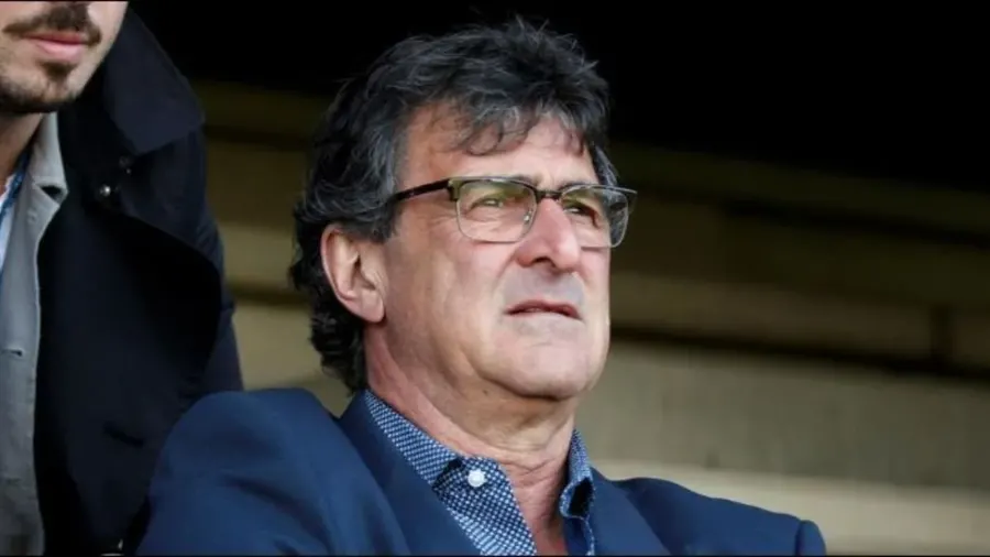 Mario Kempes explicó por qué no quiere que Messi regrese al Barcelona