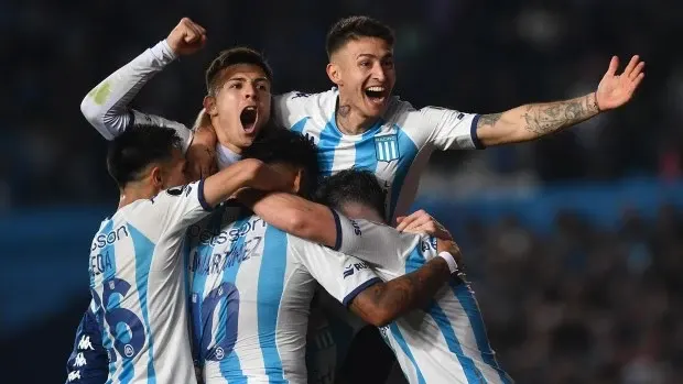Racing remontó la serie y jugará los cuartos de final ante Boca