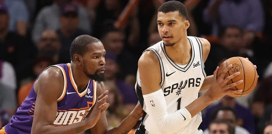 Así fue el primer recital de Wembanyama, el gigante francés de la NBA: 38 puntos y 10 rebotes para la victoria de los Spurs
