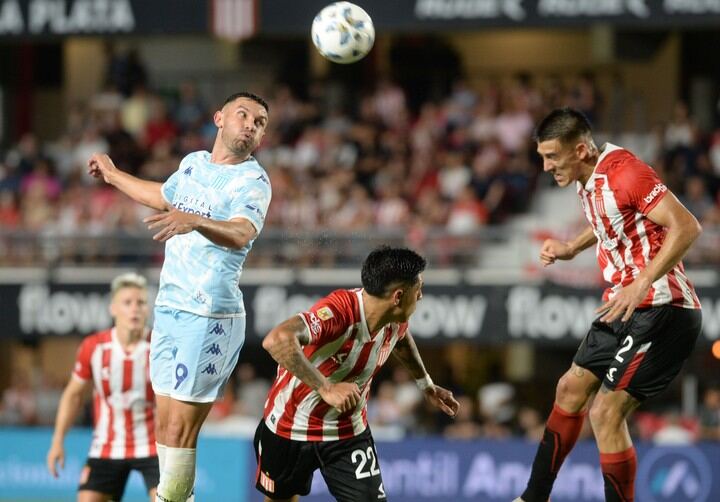 Estudiantes igualó sin goles ante Racing
