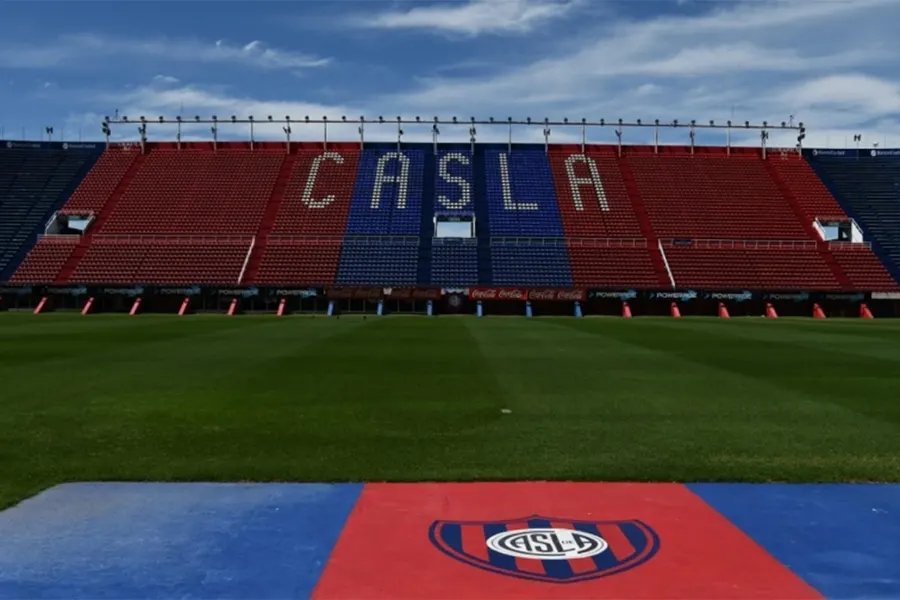 San Lorenzo fue inhibido por la FIFA