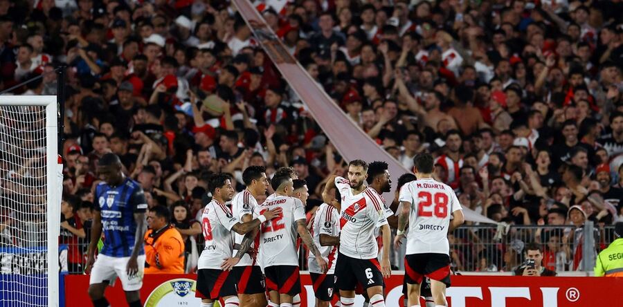 River enfrenta a Universitario de Deportes por Copa Libertadores